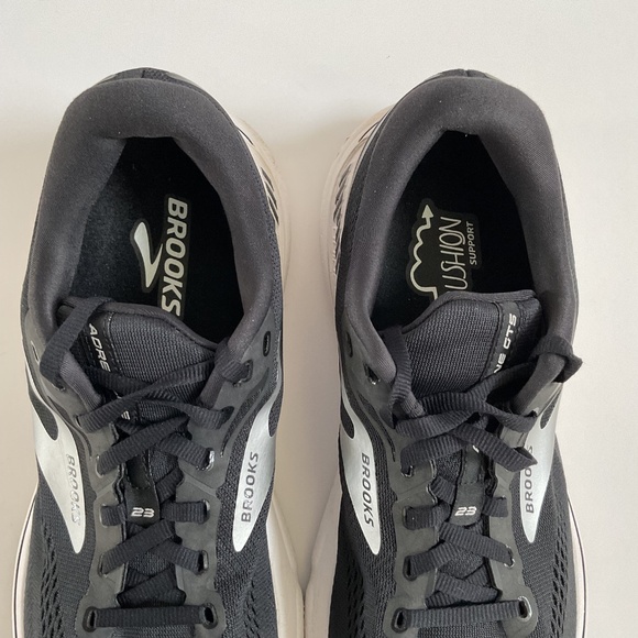 Brooks Adrenaline GTS 23 Shoes Mens 11.5 Black White Silver Road Jogging Support main image 6